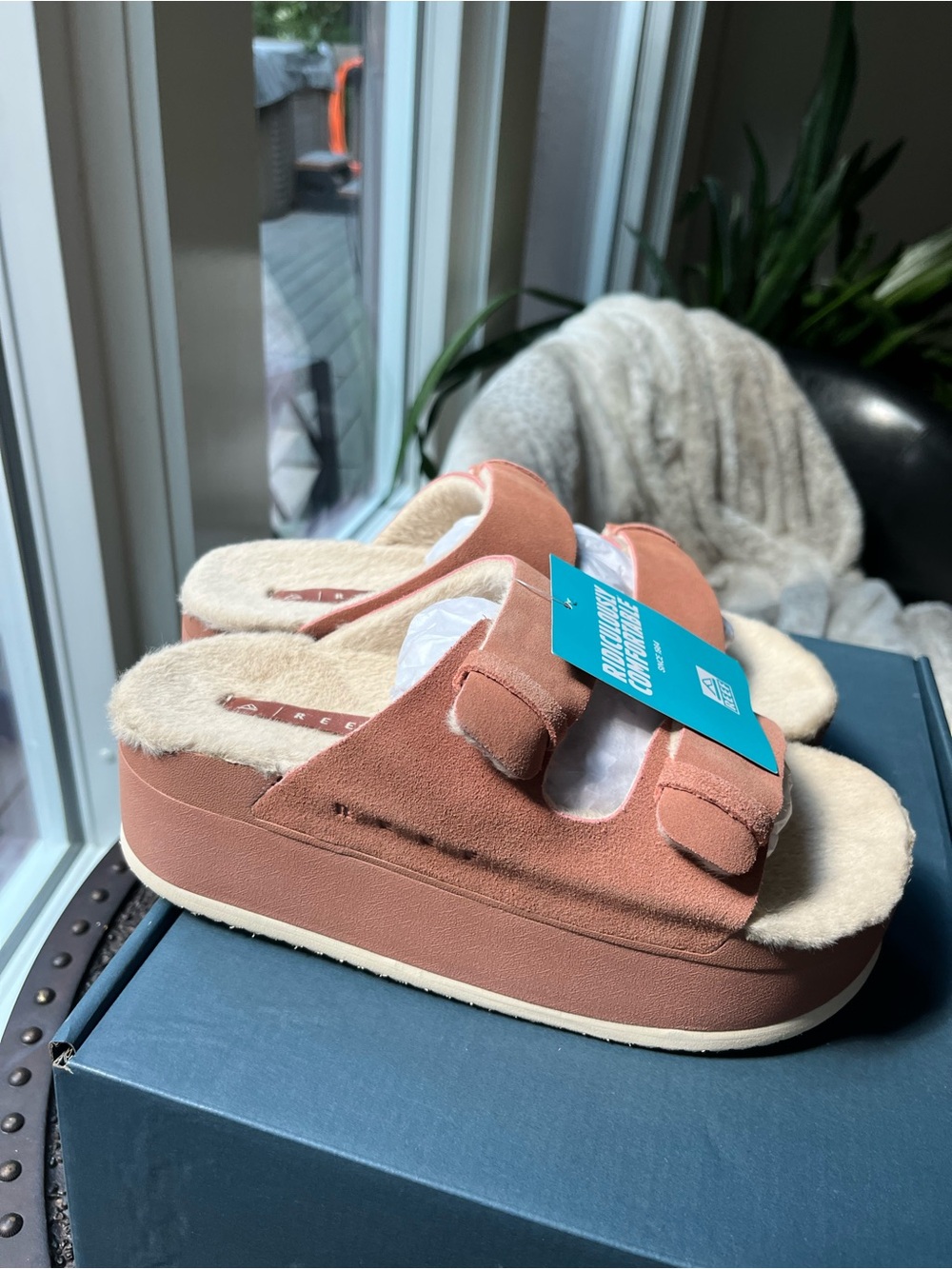 REEF OKAI CIARA SUEDE PLATFORM SANDALS IN CORK PINK 7 - Picture 6 of 10